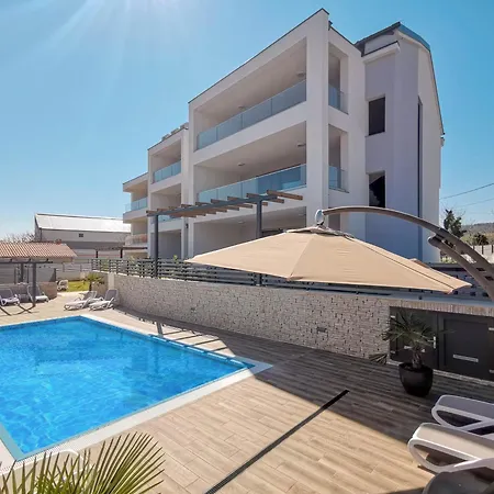 Fuer 5 Personen Ca, 68 M Sup2 In Silo, Adriakueste Kroatien Kroatische Inseln Apartment Silo (Krk)